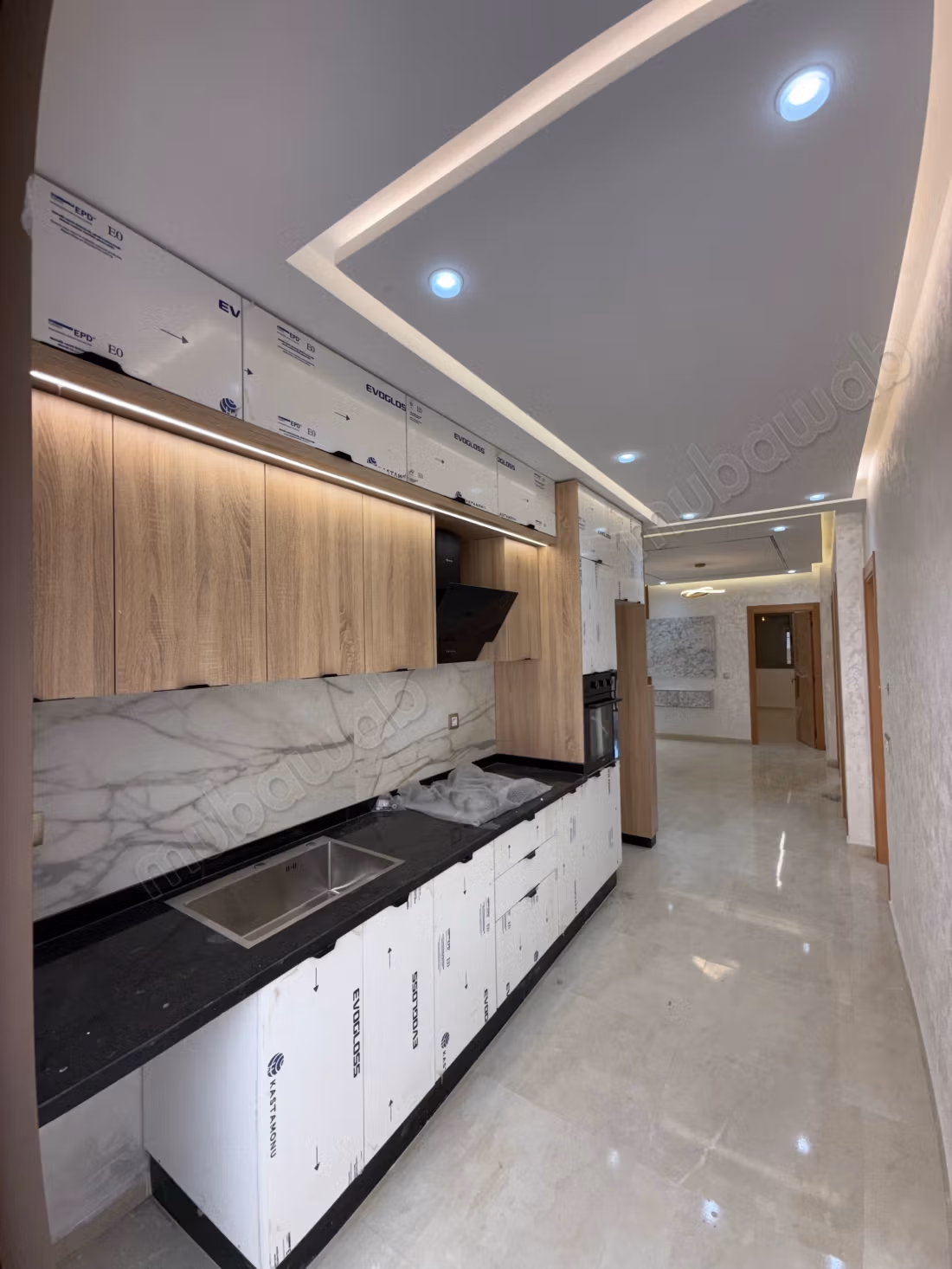 Appartement fabuleux à vendre à Assanaouber. 3 grands espaces de vie. Salon marocain, sécurité.