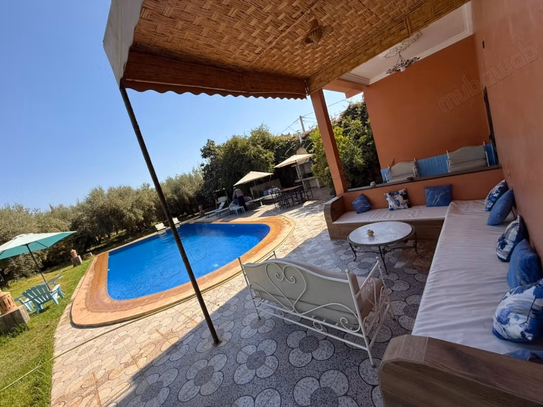 Villa 1000 m² à louer route ourika 
Marrakech