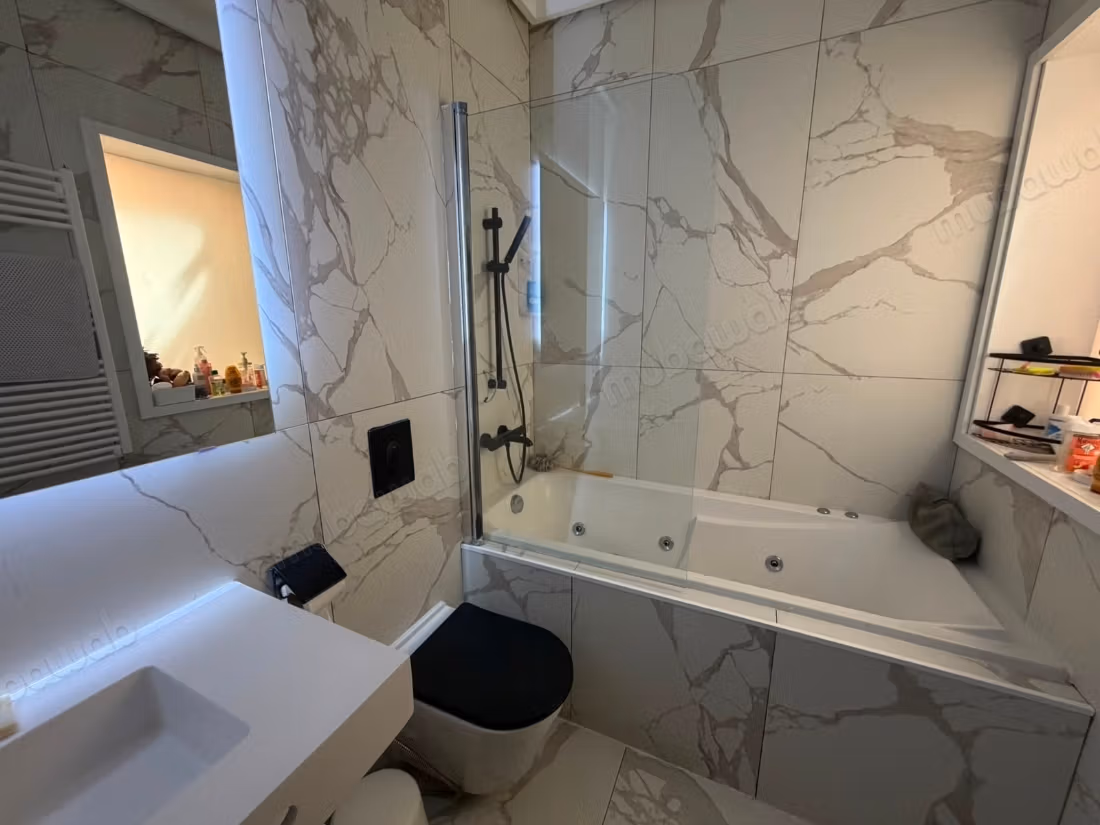 Magnifico appartamento a giardino con 3 camere da letto