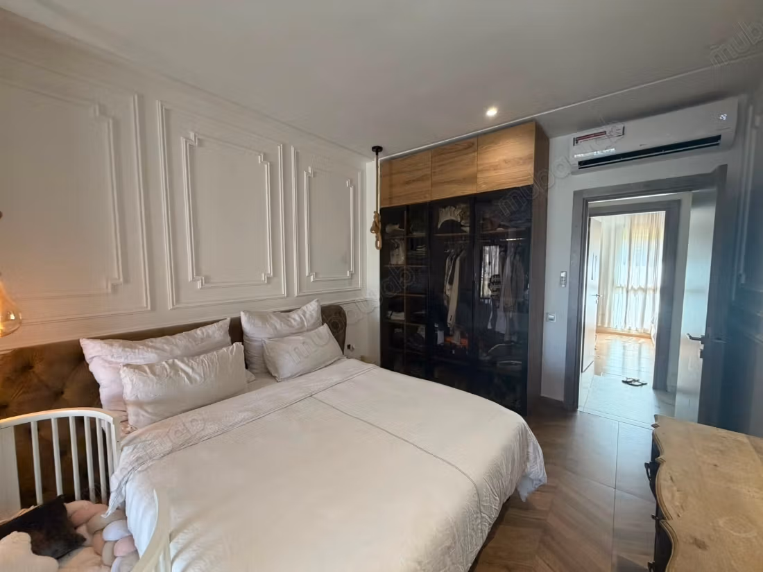 Magnifico appartamento a giardino con 3 camere da letto