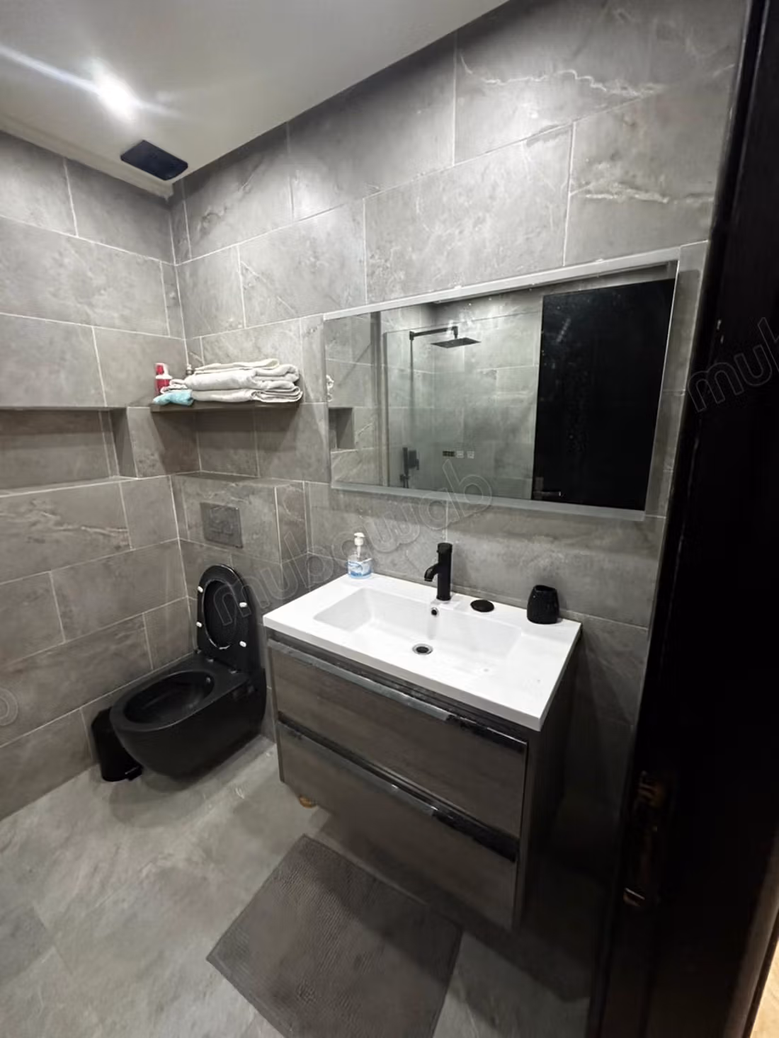 Apartamento Amueblado con Terraza y Piscina en la Ruta de Casa