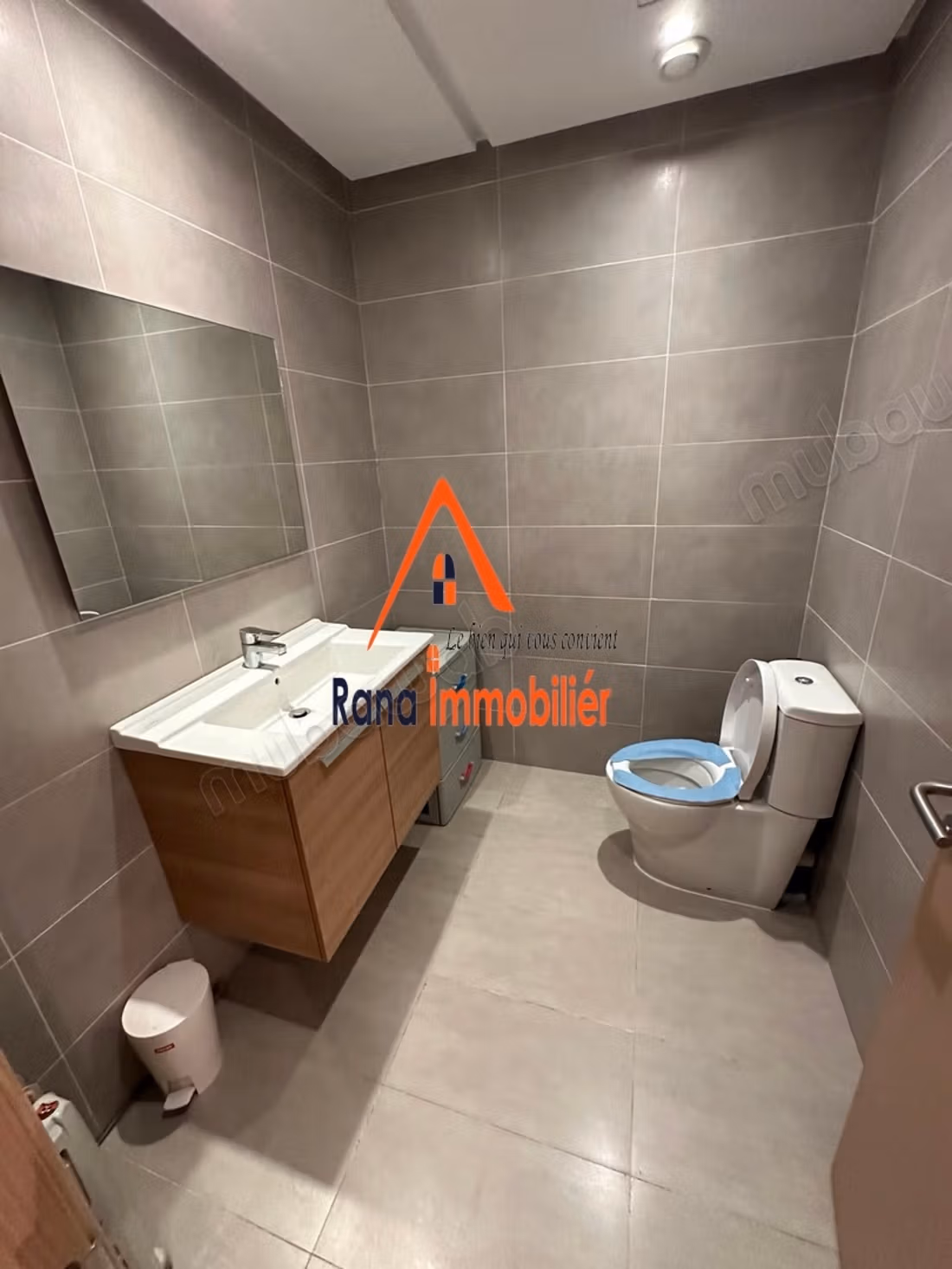 Appartamento arredato in affitto a Hay Riad Prestigia