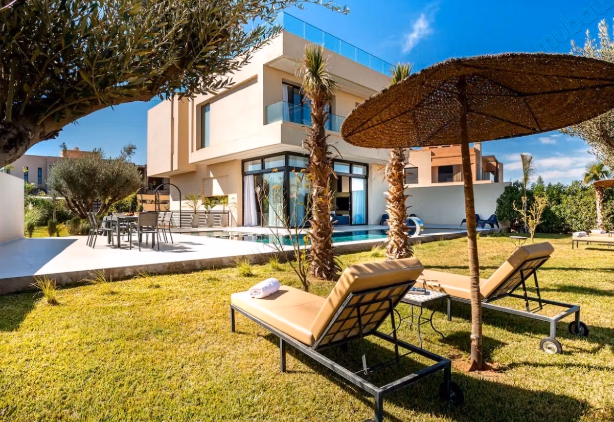 Magnifique villa construite sur 2500m2
