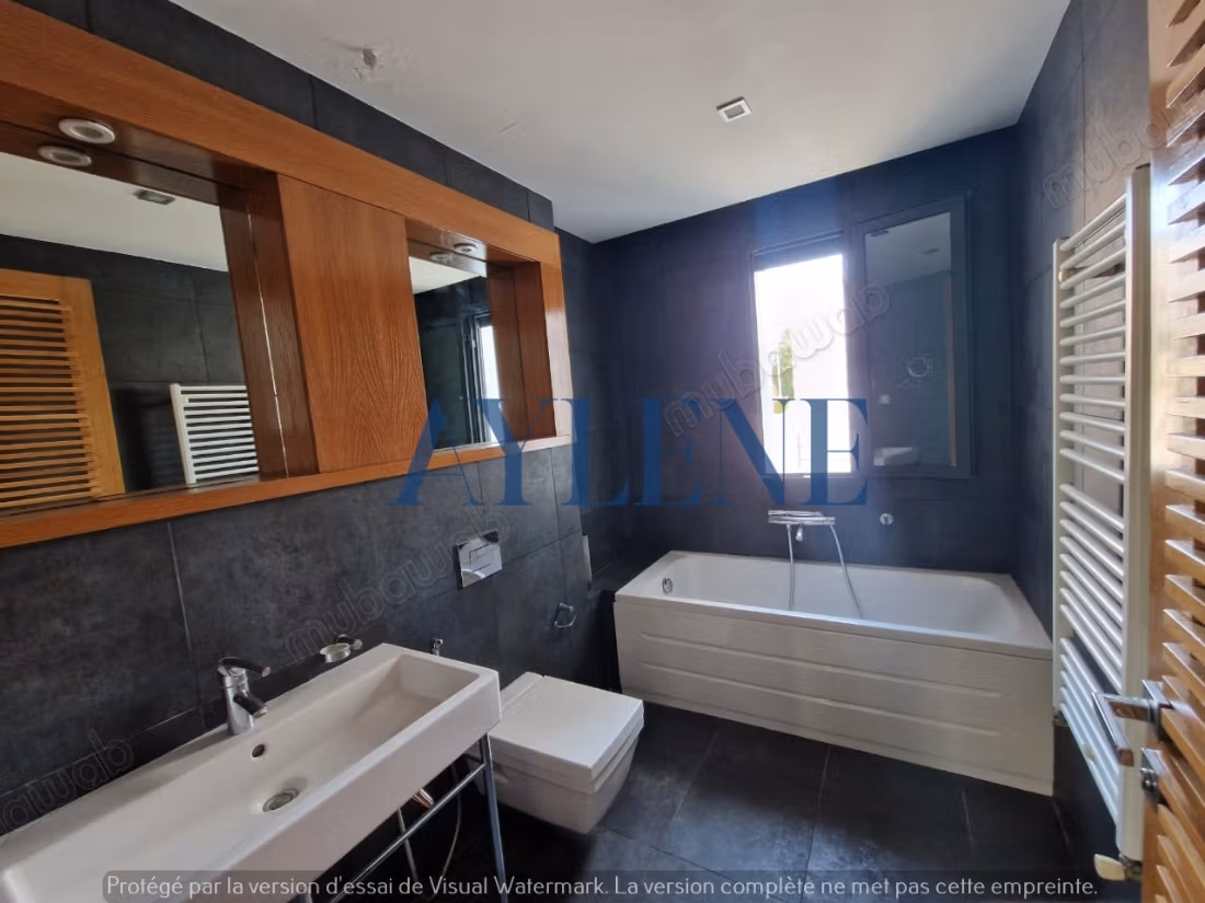 Villa Moderne s4 avec piscine à la marsa