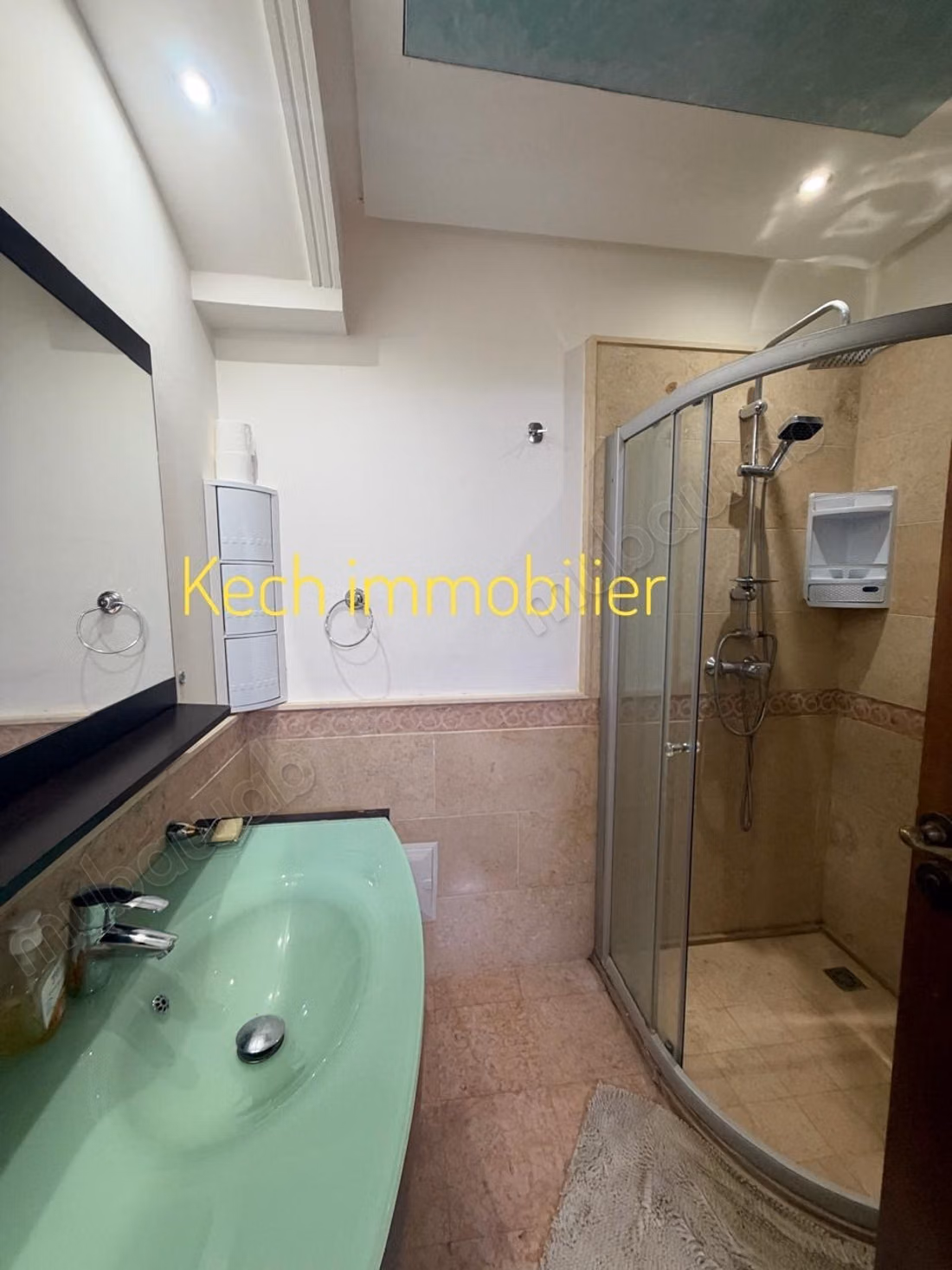 Joli appartement 2 chambres meublé piscine
