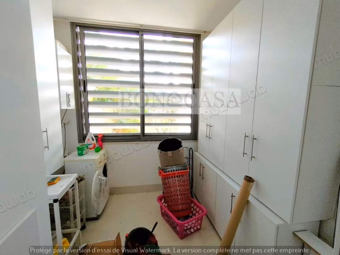 S4 Meublé avec piscine&jardin à louer à la Marsa