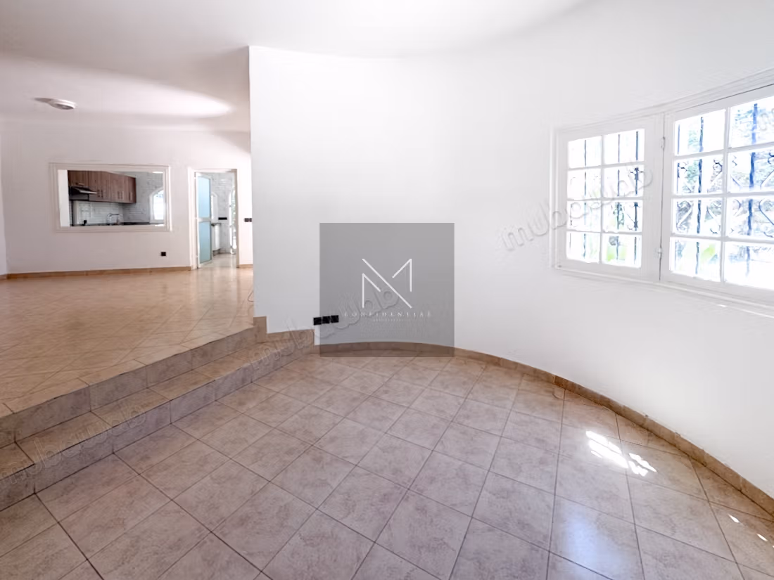 Charming Villa for Rent in Val D'anfa, Casablanca