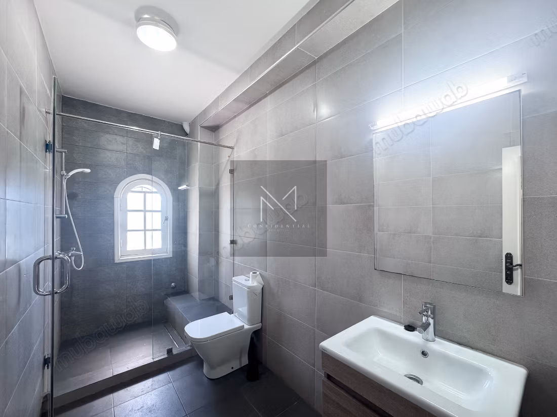 Charming Villa for Rent in Val D'anfa, Casablanca