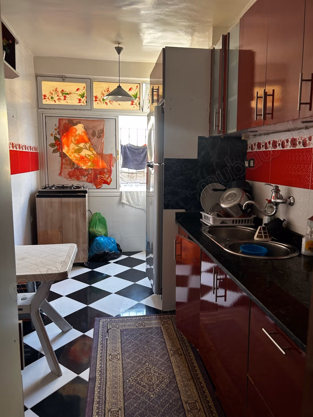 Superbe appartement à louer à Hay Houda. 3 grandes pièces. Meublé