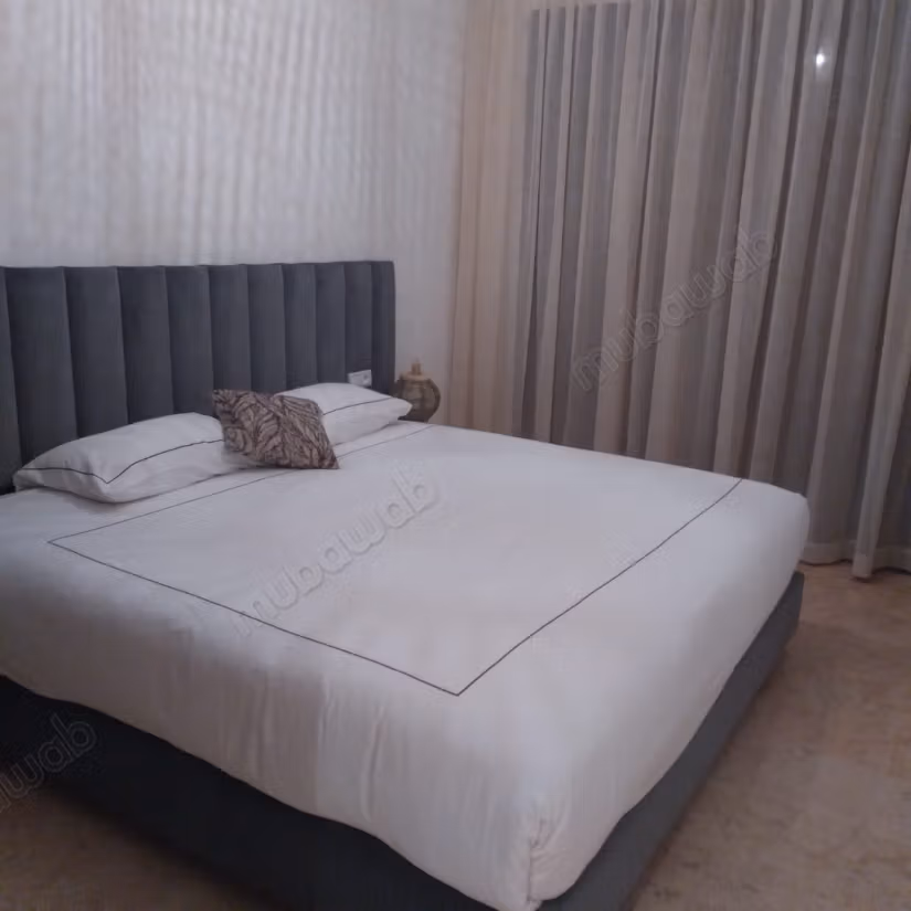 Alquiler de un apartamento en Agdal. Superficie de 108 m². Amueblado