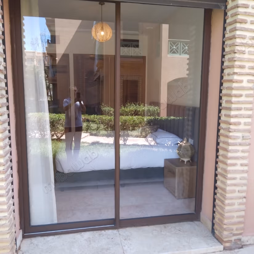 Alquiler de un apartamento en Agdal. Superficie de 108 m². Amueblado