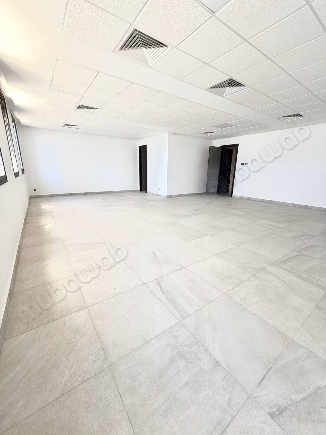 Plataforma de Oficina en Alquiler Último Piso CFC