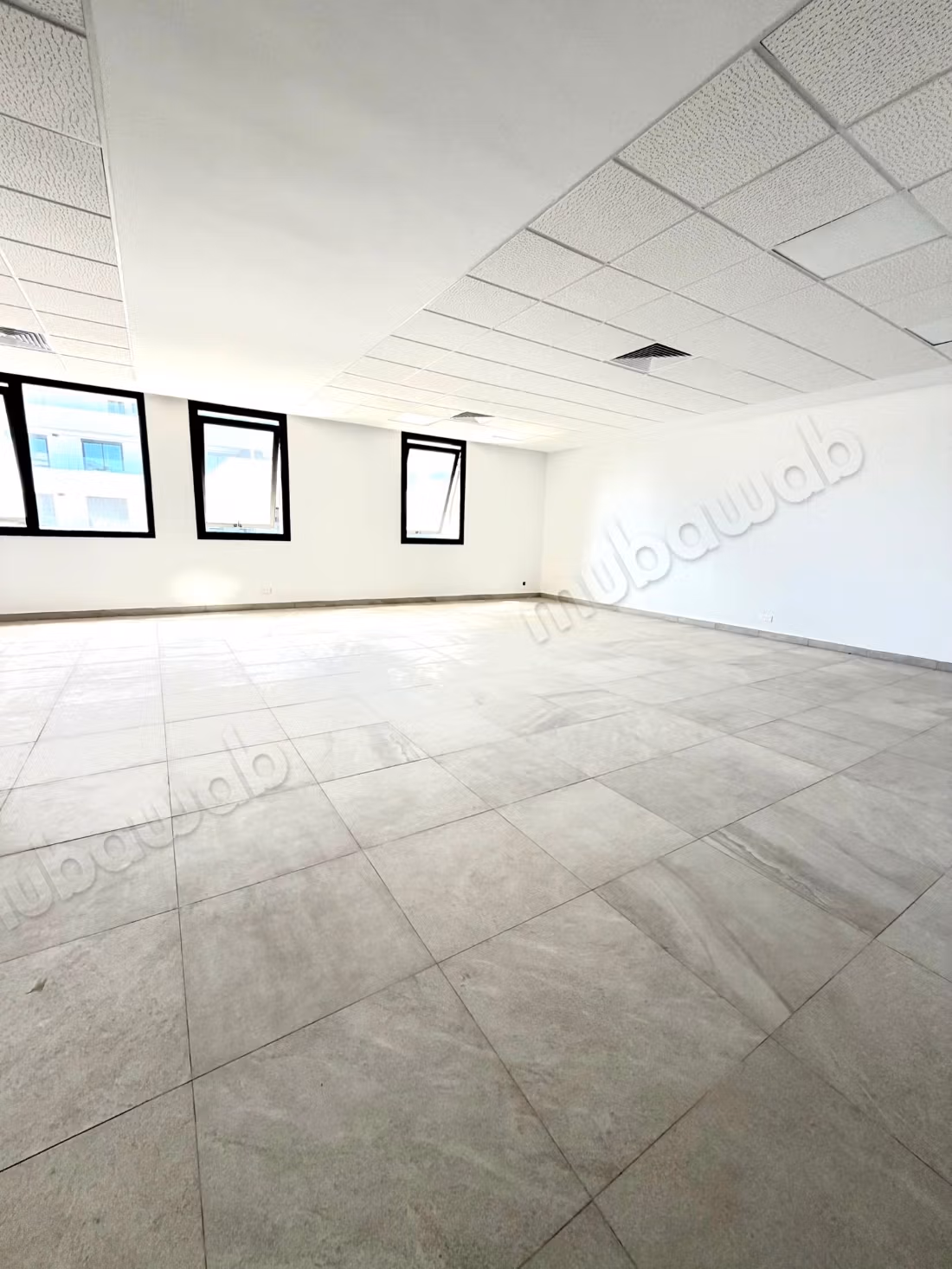 Plataforma de Oficina en Alquiler Último Piso CFC
