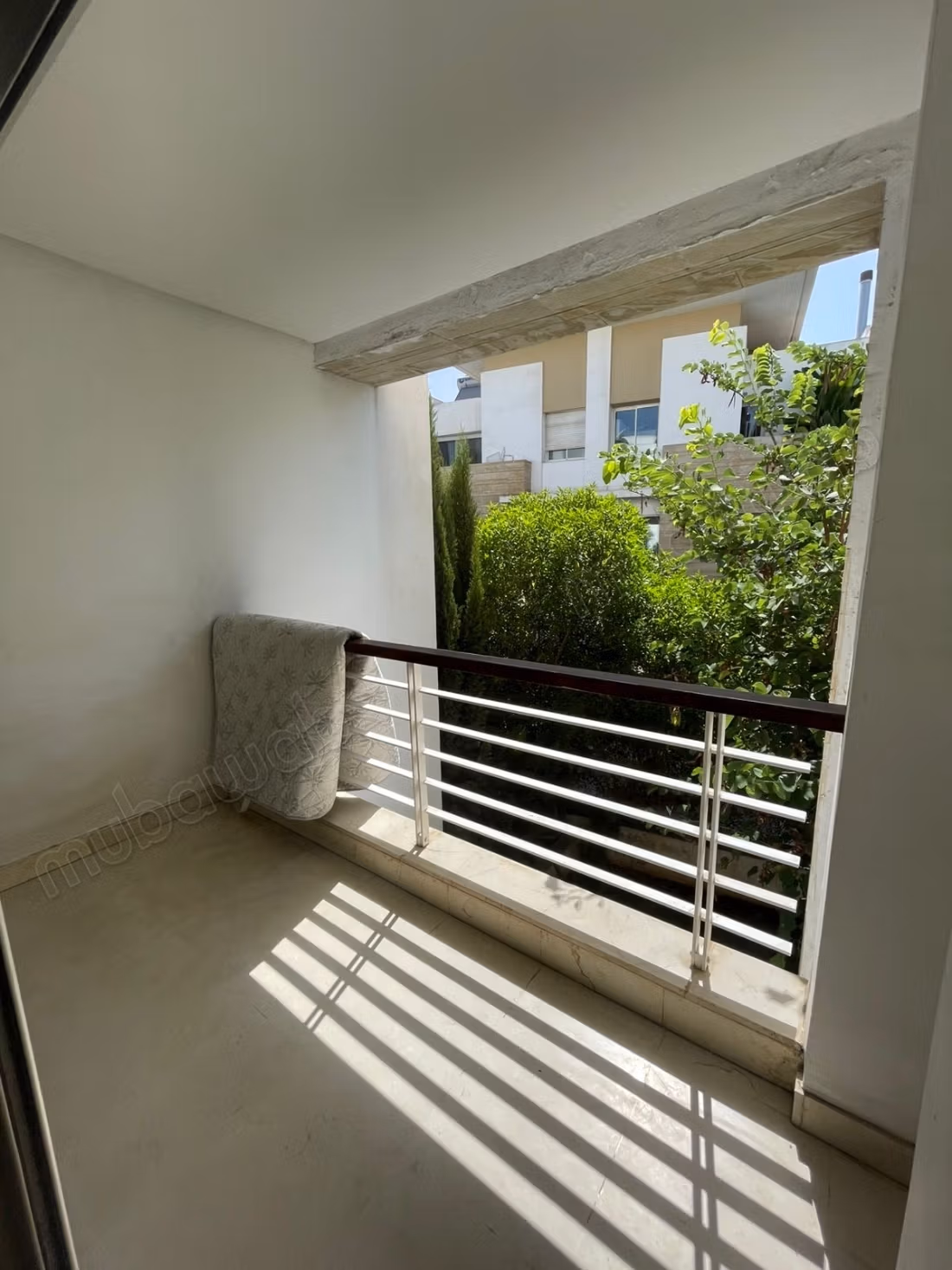 À louer, duplex meublé – bouskoura ville verte