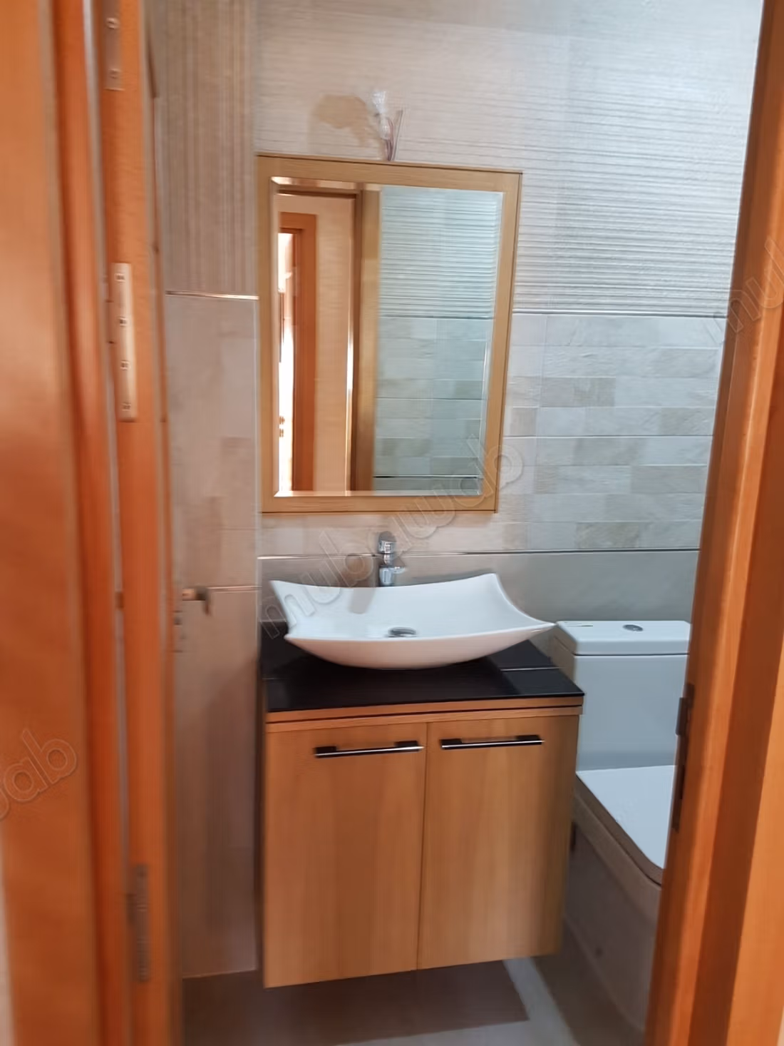 Alquiler de un apartamento en el barrio de Dchira Nuevo. 3 habitaciones cómodas. Amueblado
