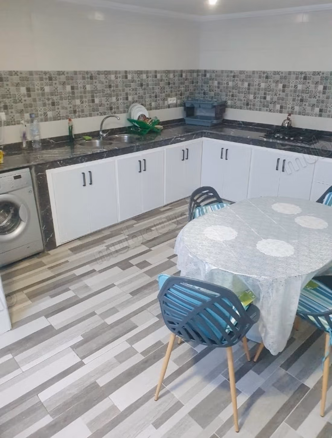 Superbe appartement à louer à Larache. 2 pièces confortables. Bien meublé