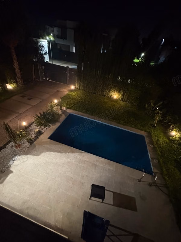 Te huur gemeubileerde villa in Dar Bouazza
