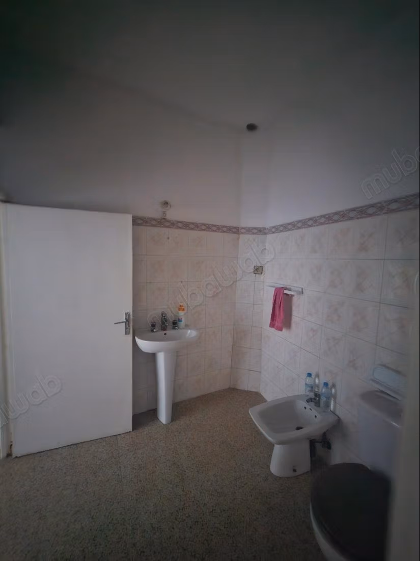 Kleine villa te koop – Jbel Kbir, Tanger