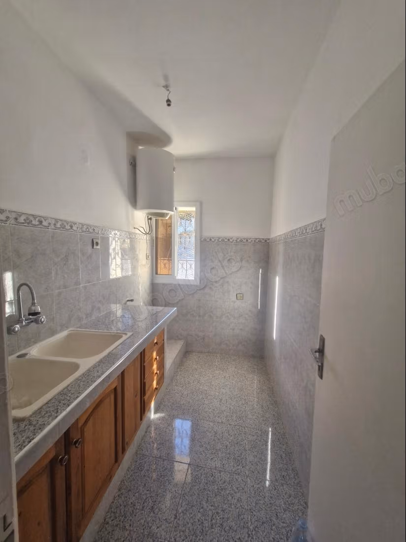 Kleine villa te koop – Jbel Kbir, Tanger