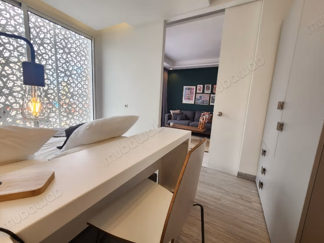 Beau Studio meublé Box et Parking Bourgogne