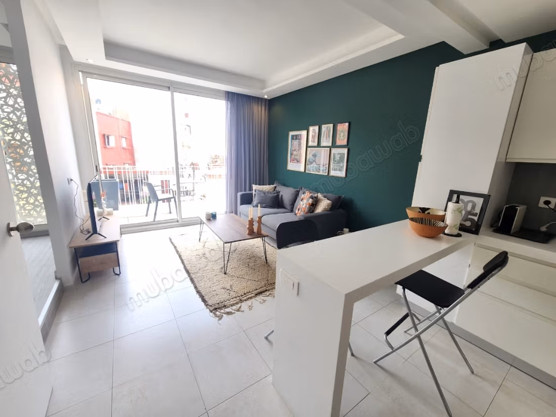 Beau Studio meublé Box et Parking Bourgogne