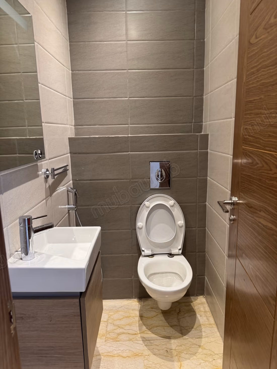 Très bel appartement en location à Founti. 3 pièces. Meublé