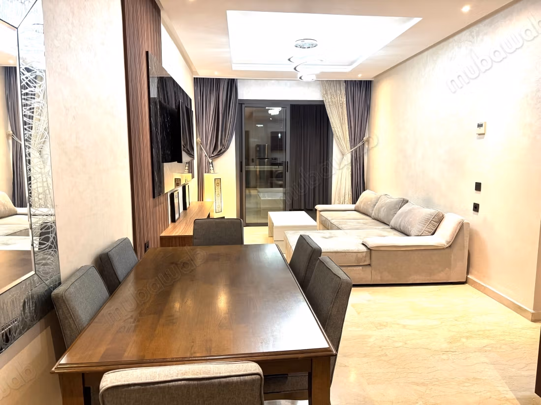 Très bel appartement en location à Founti. 3 pièces. Meublé