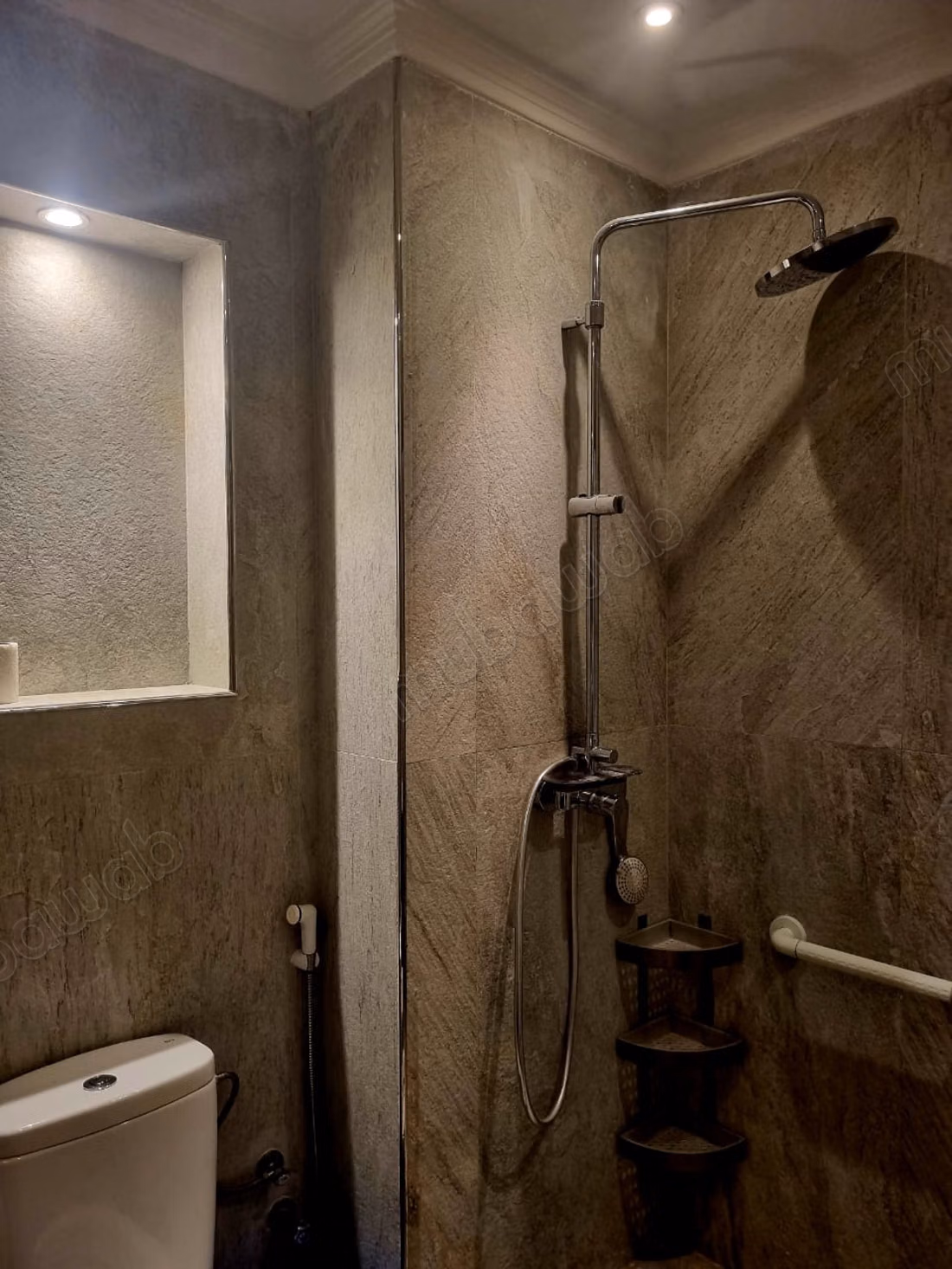 Appartement vide 2 suites – 170 m², ghandi