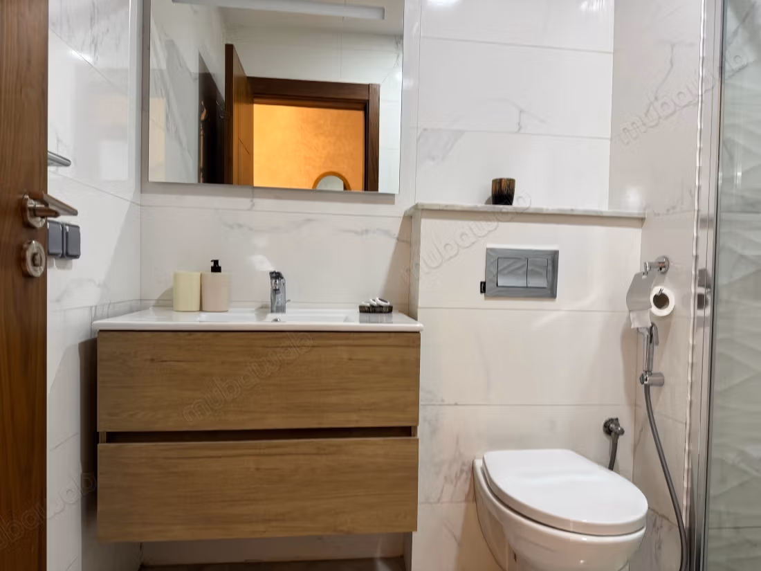 Location d'un appartement à Founti. 
2 chambres agréables. 
Bien meublé