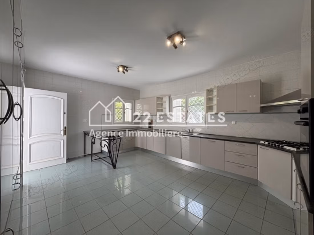 Villa S4 con giardino a Gammarth