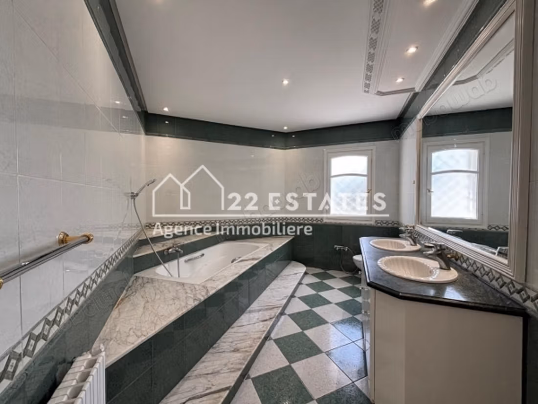 Villa S4 con giardino a Gammarth