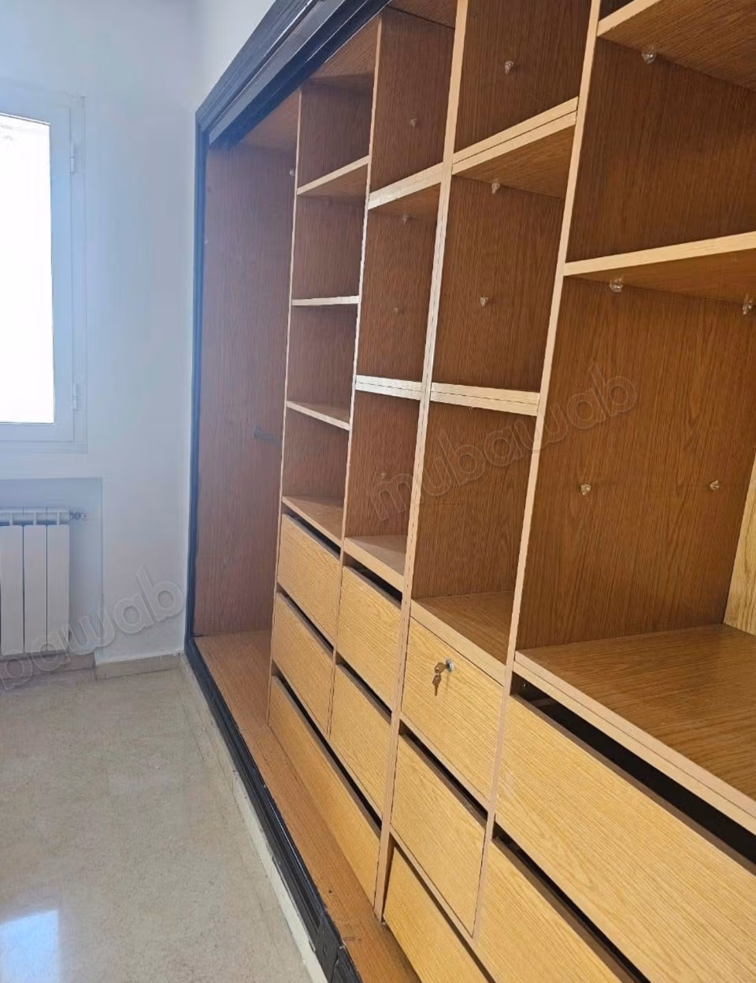 Posizione villa di lusso a Ain Diab Extension. 6 grandi stanze. Parcheggio e giardino