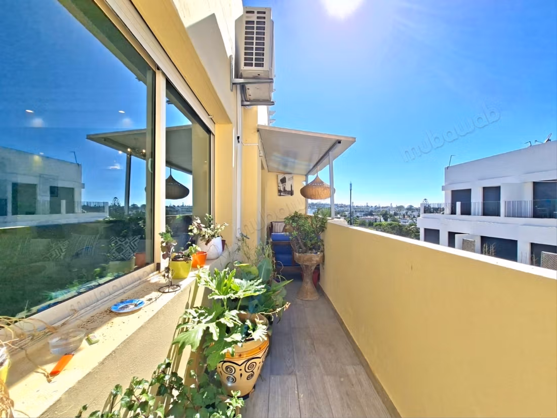 Bourgogne ouest – appartement de 220 m² à vendre