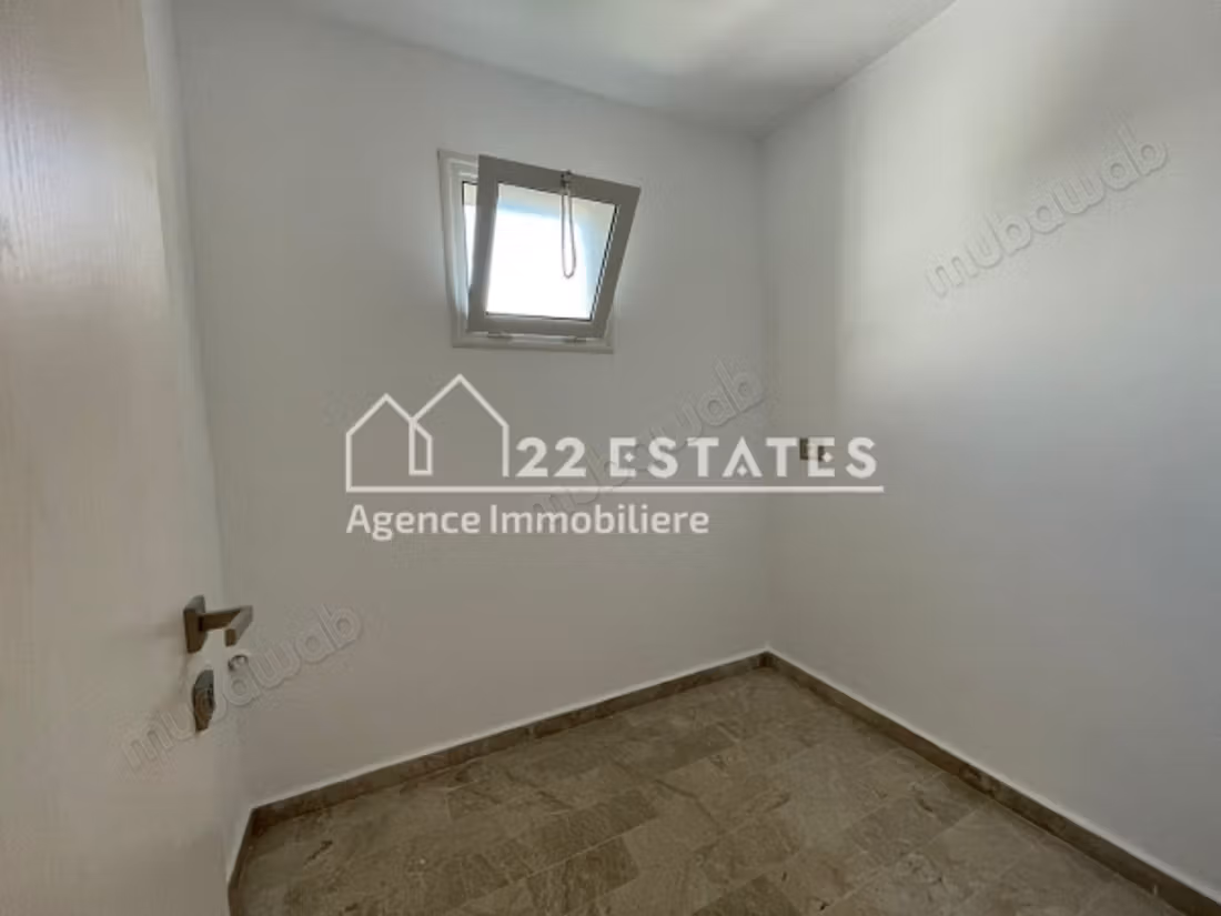 Appartement S3 à la Soukra
