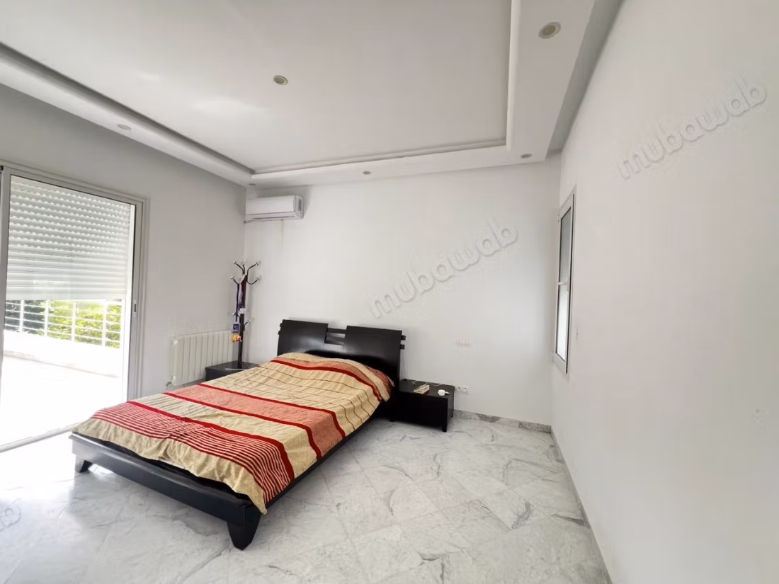 A louer: Etage de villa en S4 à Hammamet