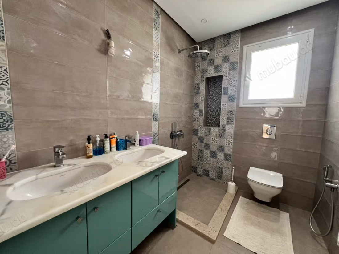 A louer: Etage de villa en S4 à Hammamet