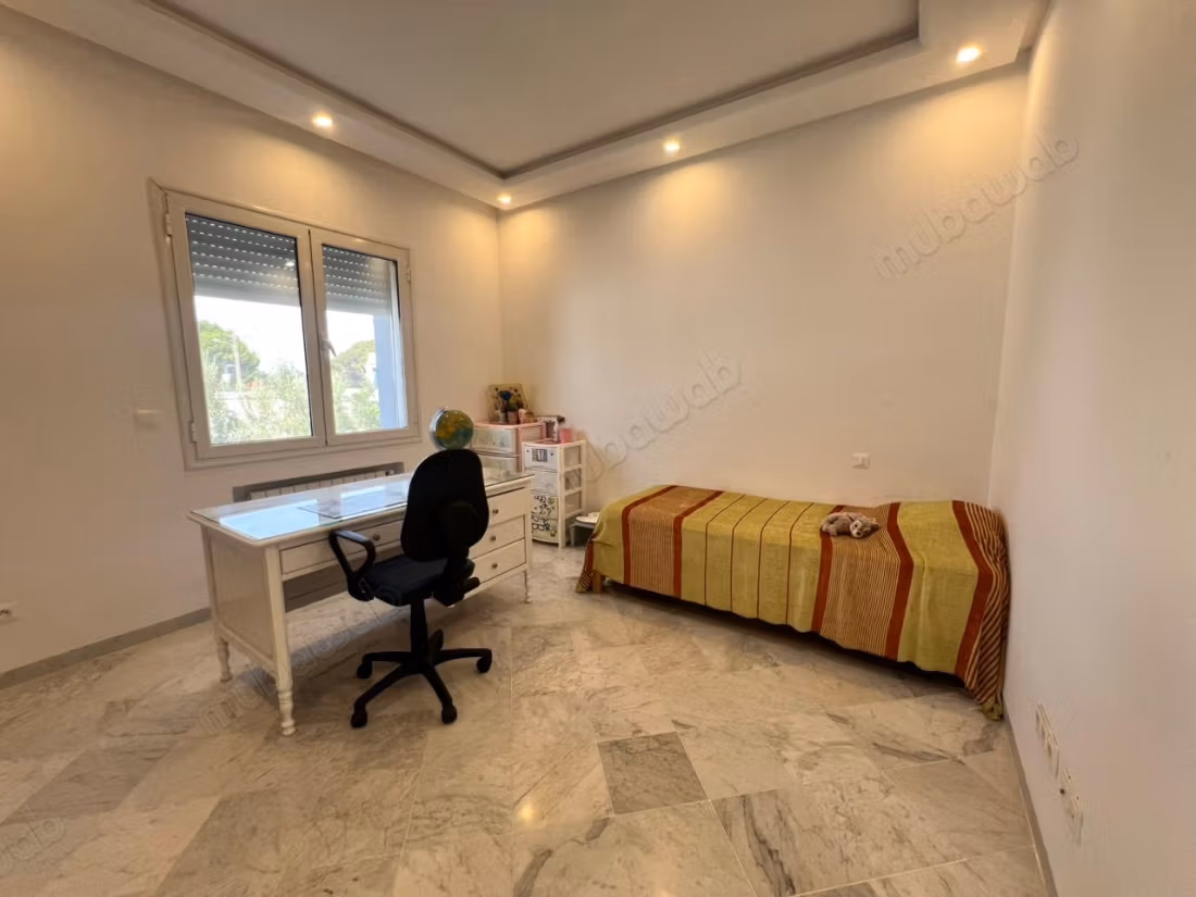A louer: Etage de villa en S4 à Hammamet