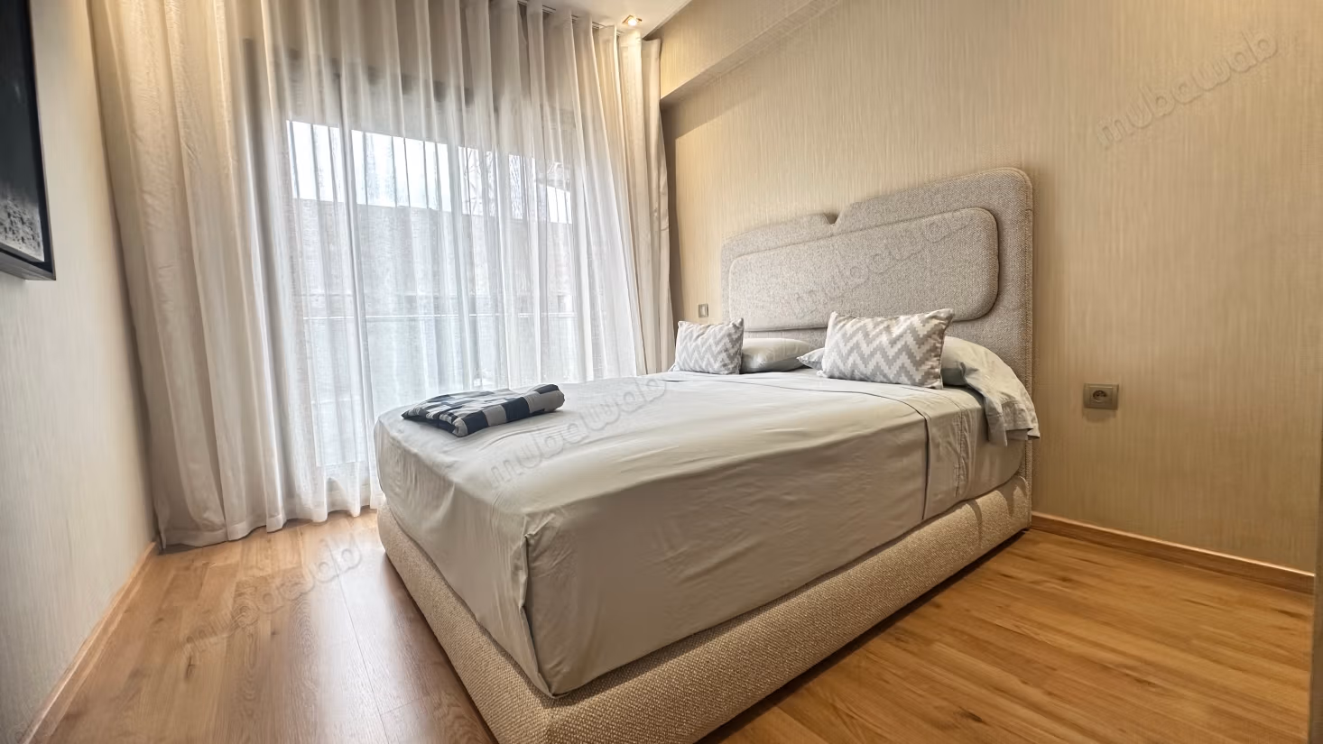 Mooi appartement te huur in Ferme Bretonne Hay Arraha. Oppervlakte 100 m². Gemeubileerd