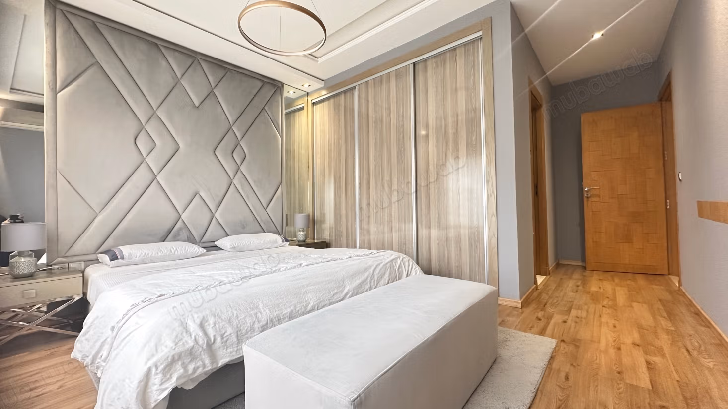 Mooi appartement te huur in Ferme Bretonne Hay Arraha. Oppervlakte 100 m². Gemeubileerd