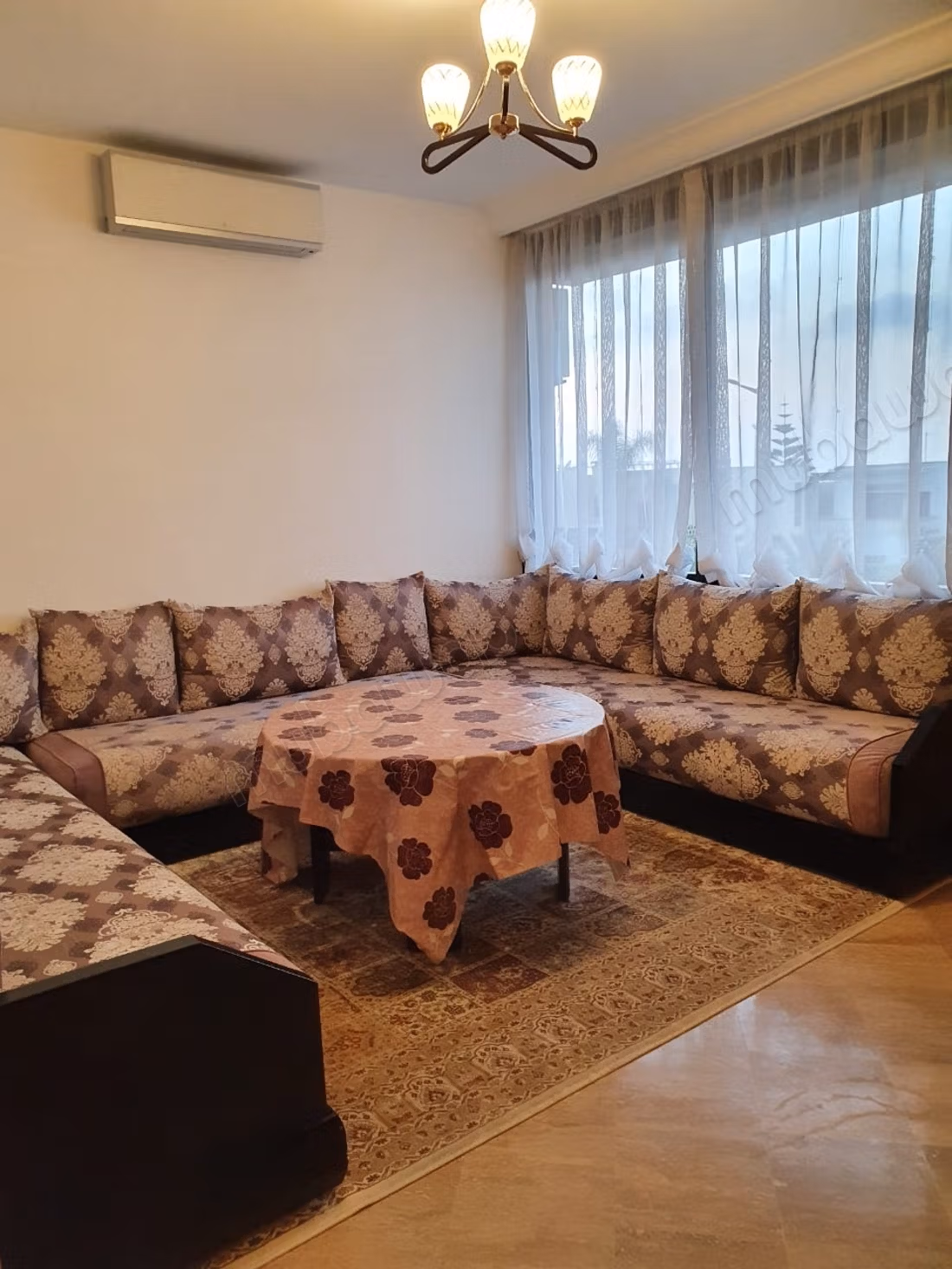 Appartement meublè à louer à Hay riad 
Rabat