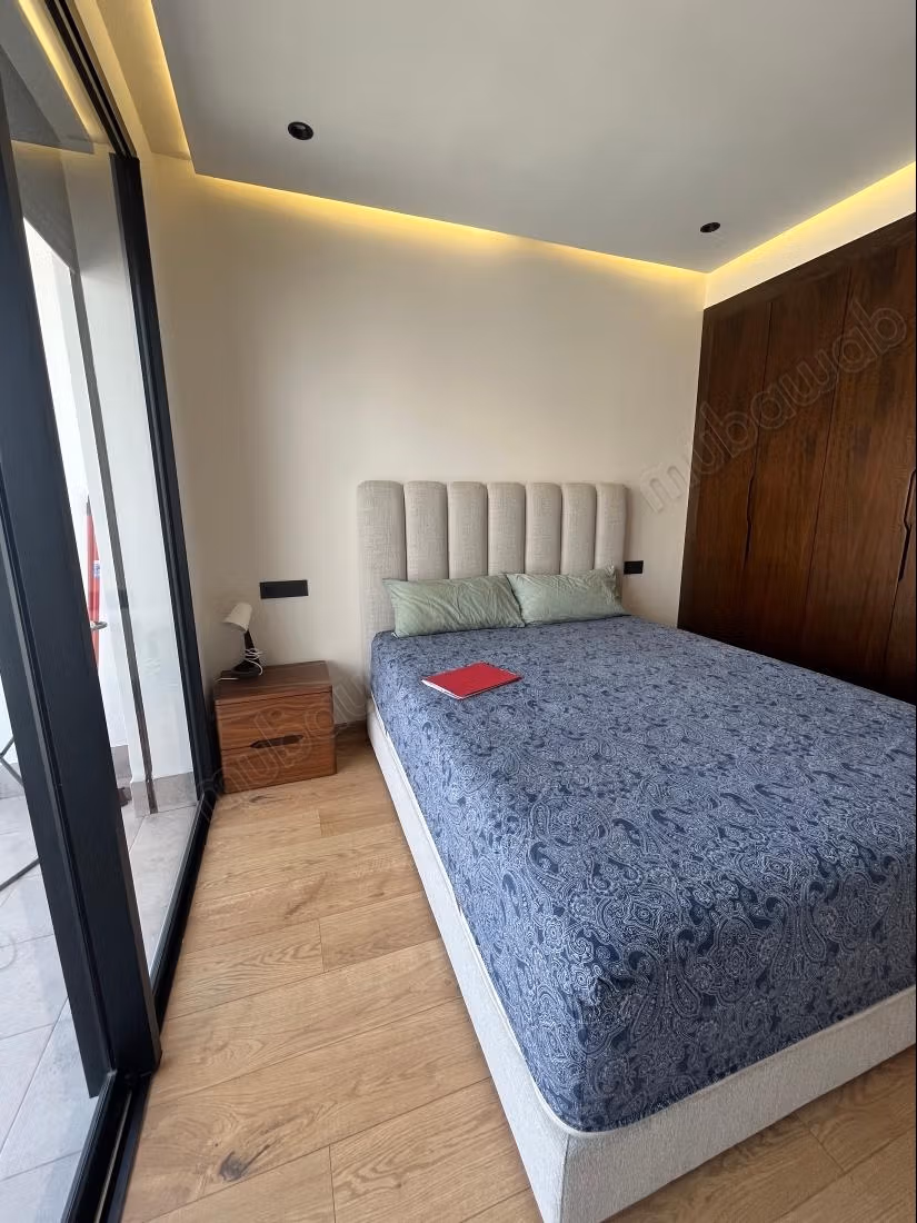 Brand new furnished studio for rent – Franceville