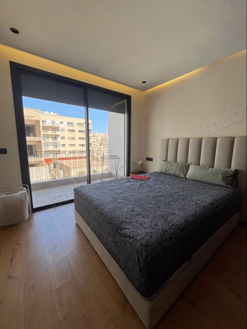 Brand new furnished studio for rent – Franceville