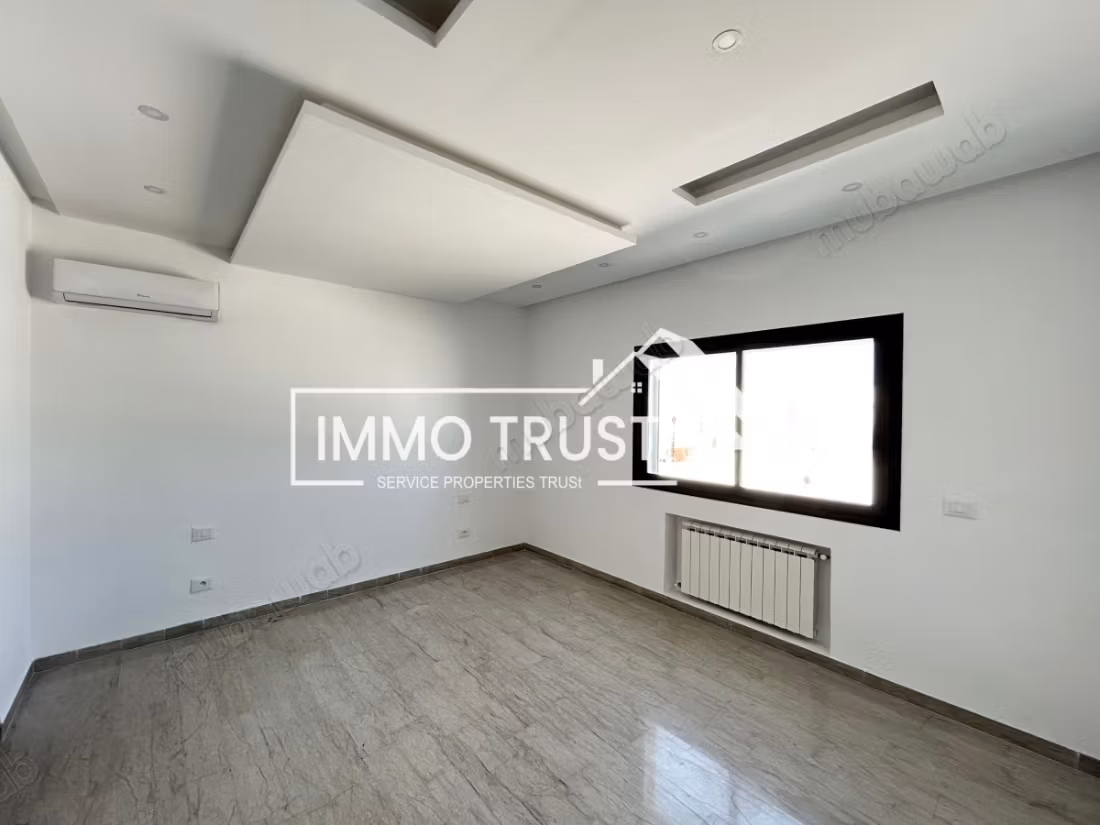 Villa S3 a schiera con giardino a La Soukra