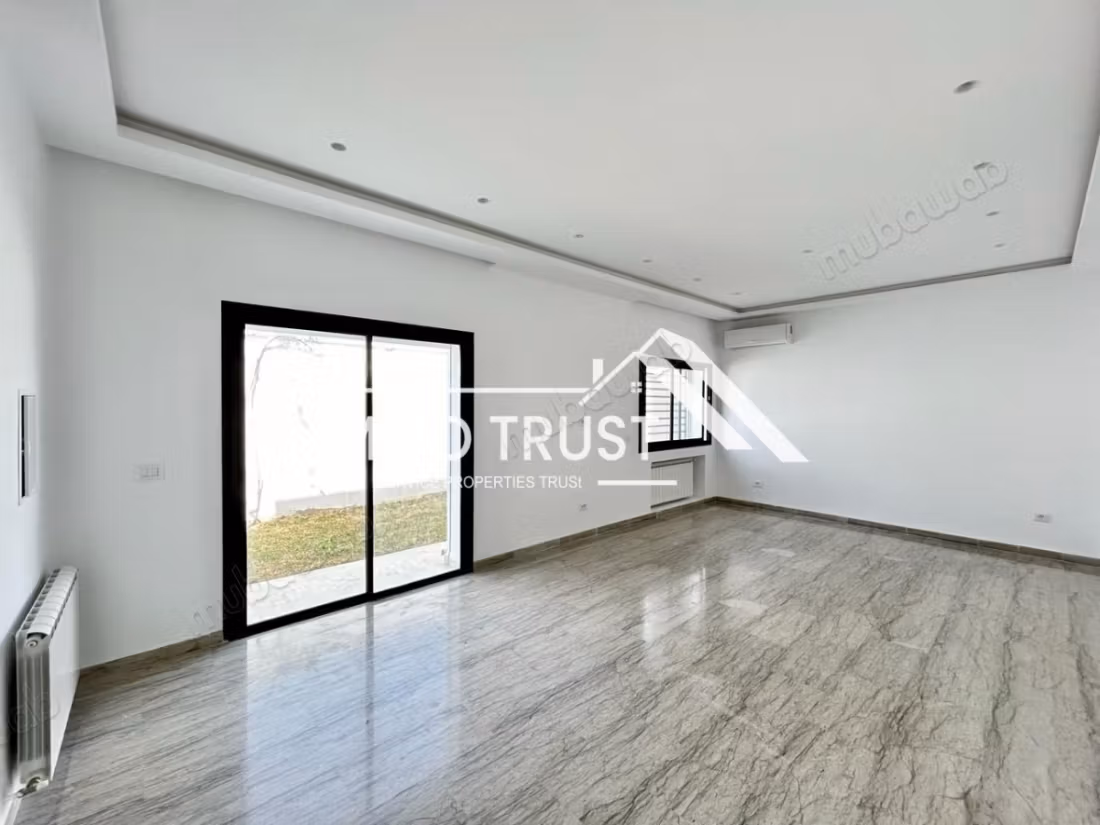 Villa S3 a schiera con giardino a La Soukra