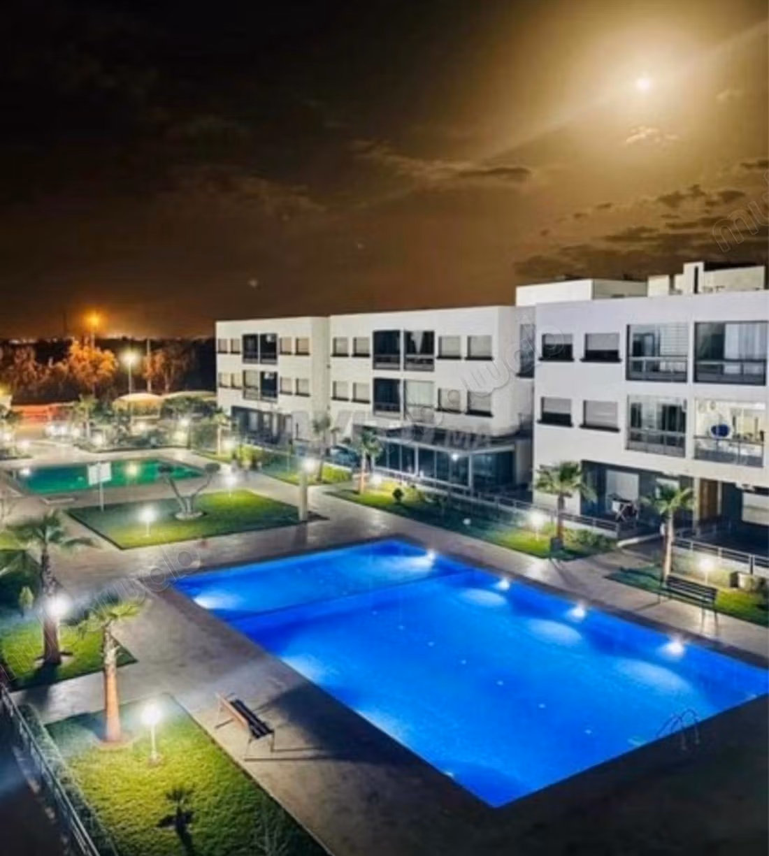 Bonito apartamento en venta en El Mansouria. 3 habitaciones cómodas. Bien amueblado