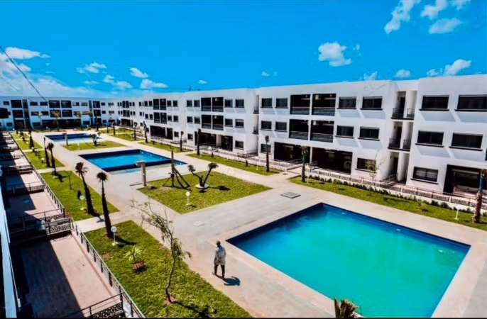 Bonito apartamento en venta en El Mansouria. 3 habitaciones cómodas. Bien amueblado