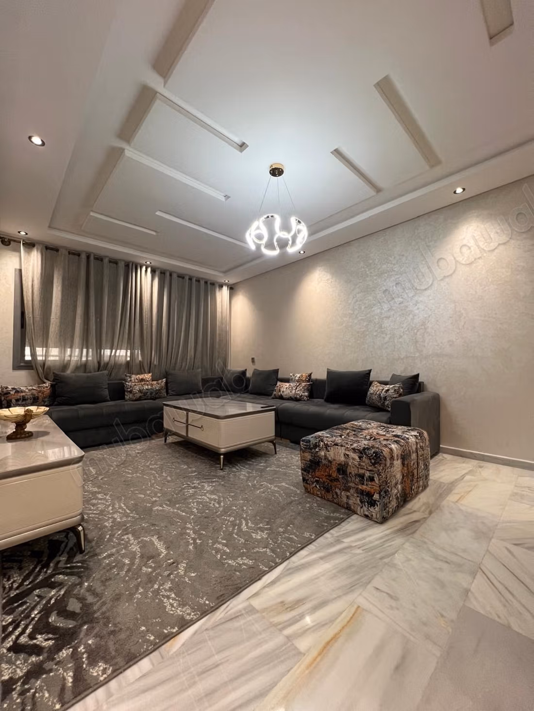Gemeubileerd appartement te huur