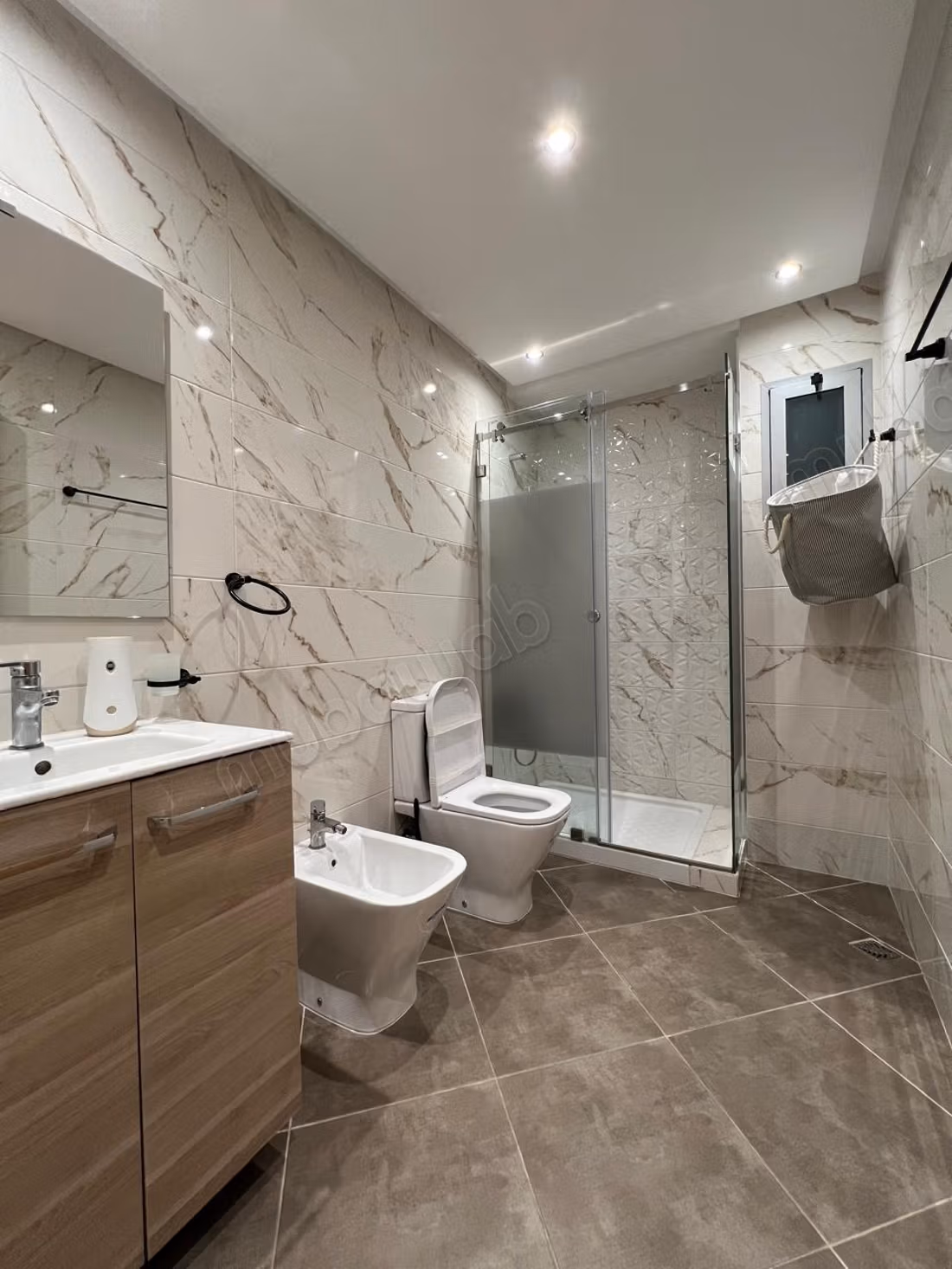 Gemeubileerd appartement te huur
