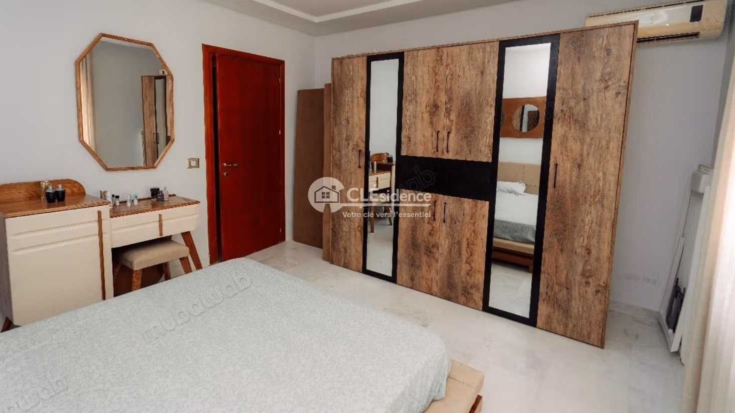 Superbe appartement S2 a gammarth