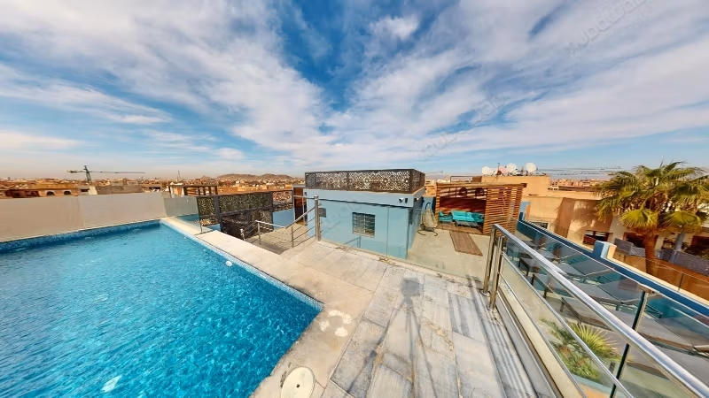 Penthouse unique haut standing avec piscine